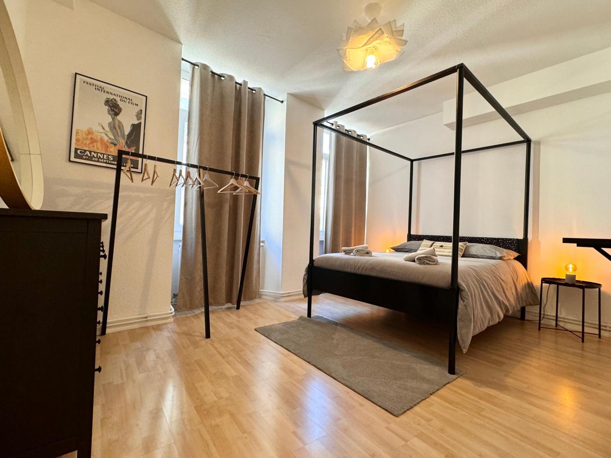 Le 7Eme Art, Hyper Centre Apartment Mulhouse Luaran gambar